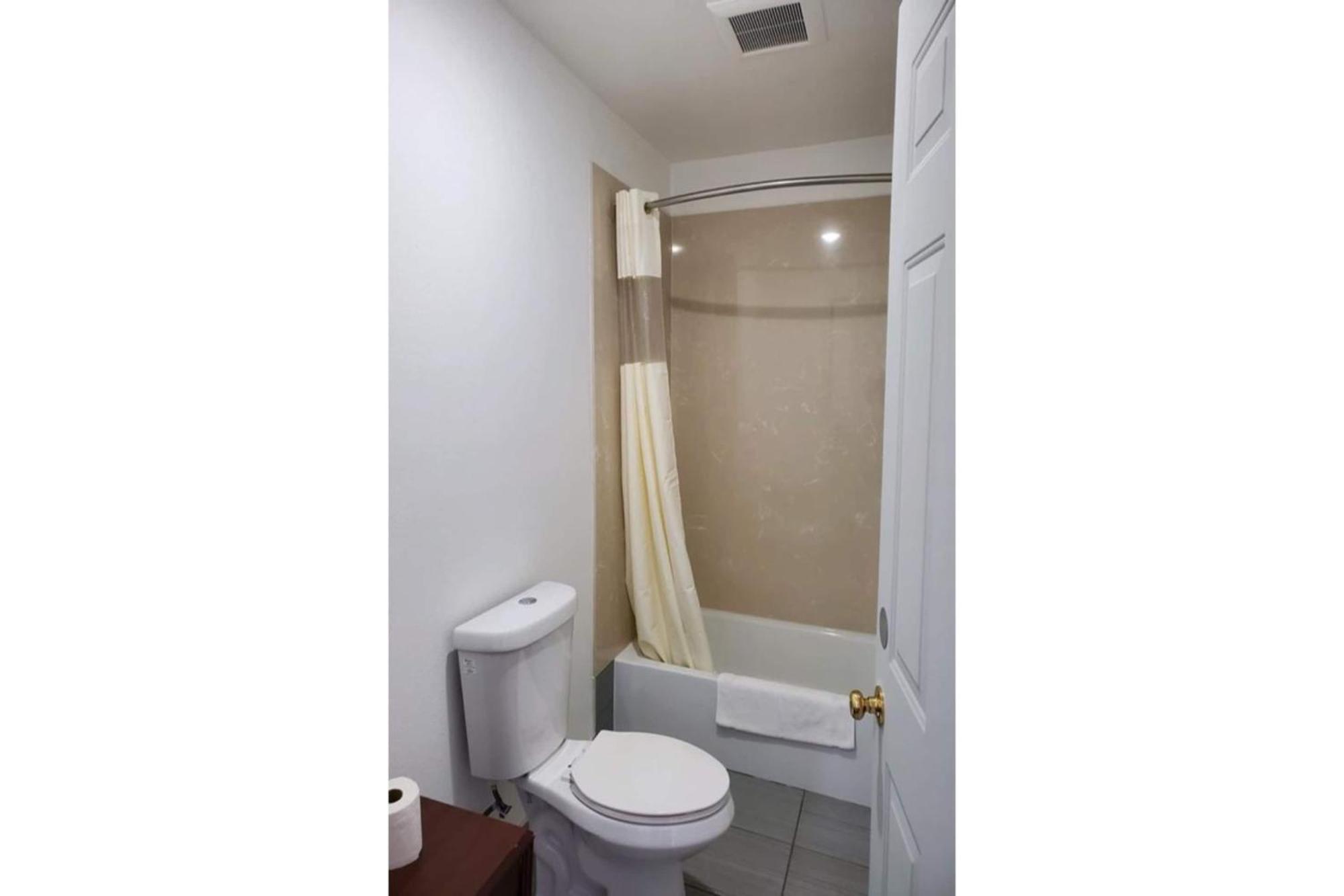 Premier Inn & Suites -Listing Partner Oakland Zewnętrze zdjęcie